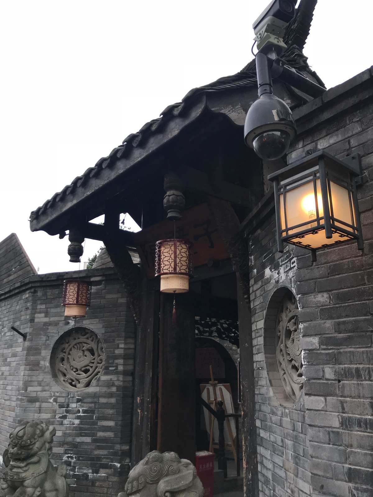 小巷子里的秘密探索 小巷子里的秘密探索