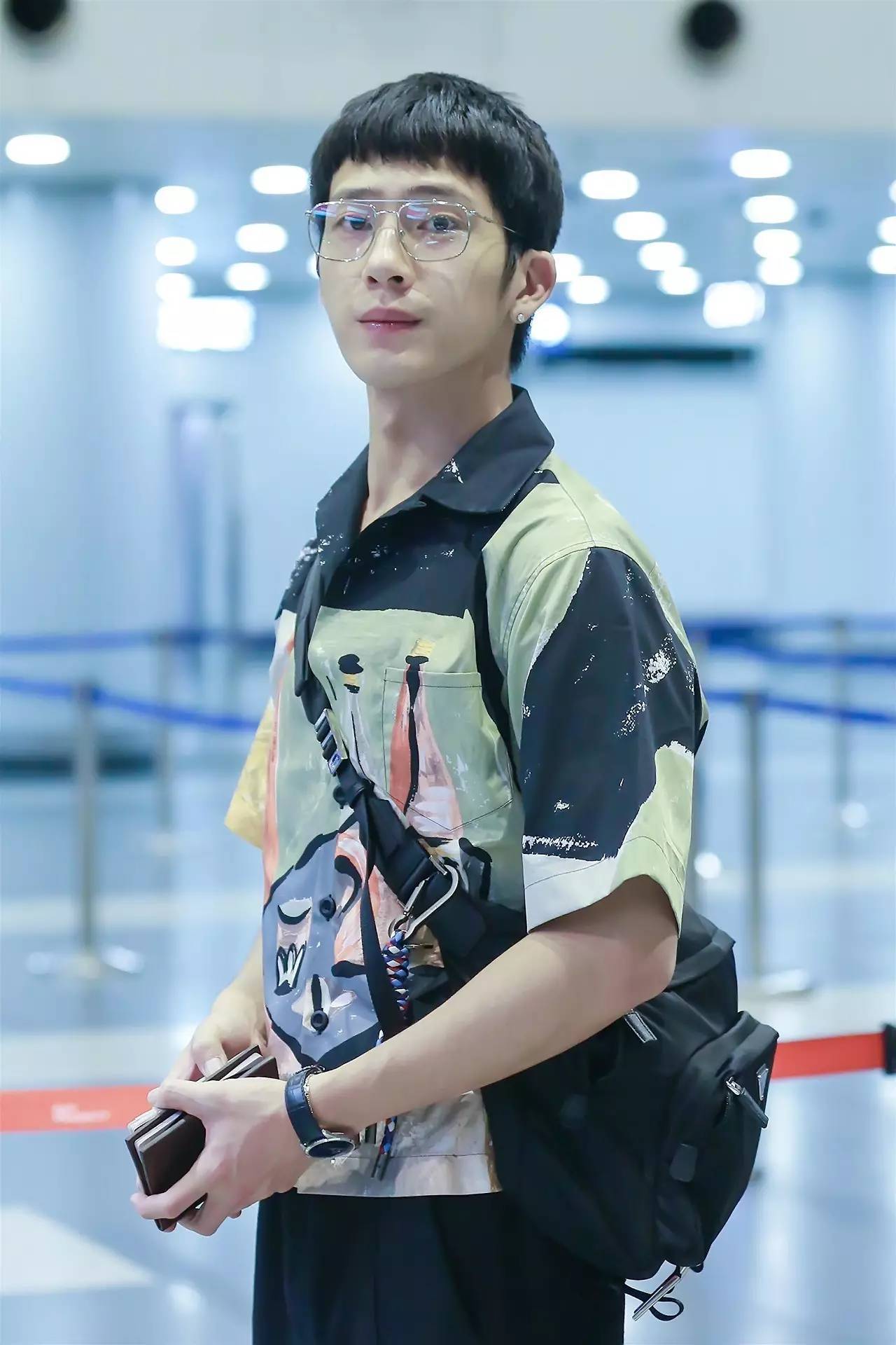 黑瞳少年_黑瞳_黑瞳王