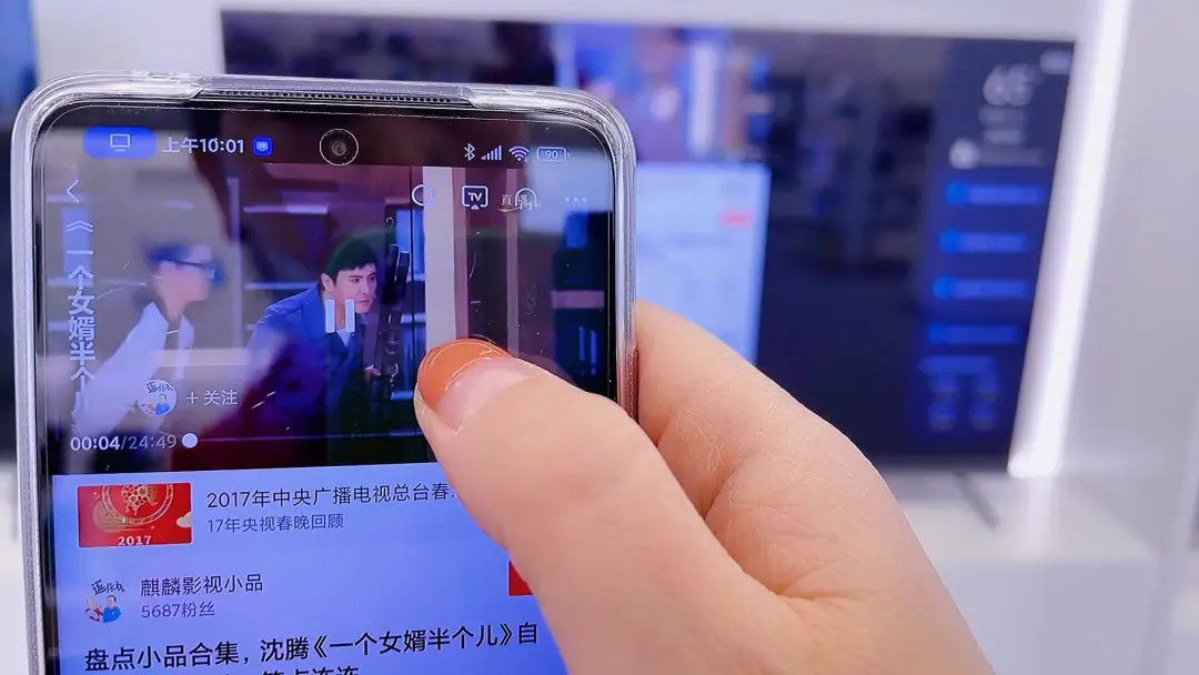 用手机投屏看电影_手机投屏电视玩游戏看电影_看电影投屏